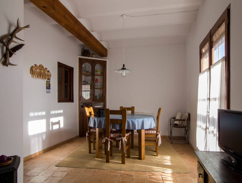 La casa de Tere y Miguel, FGMarquitecto FGMarquitecto Rustic style dining room
