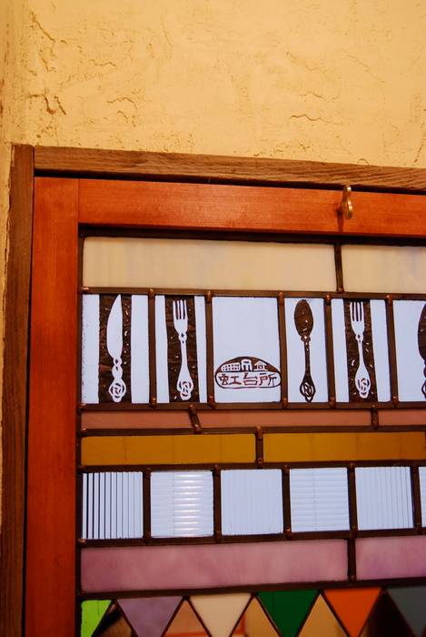 Rainbow Kitchen 千駄木 ハンバーガーレストラン , contemporary glass nido contemporary glass nido Eclectic style windows & doors Window decoration