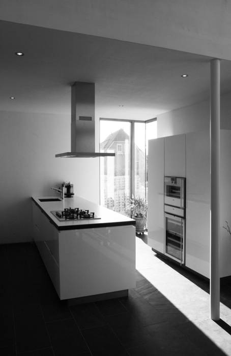 kookeiland ddp-architectuur Moderne keukens kasten,Meubilair,aanrecht:,Gebouw,Kamerplant,Keuken,Interieur ontwerp,Hout,architectuur,Grijs