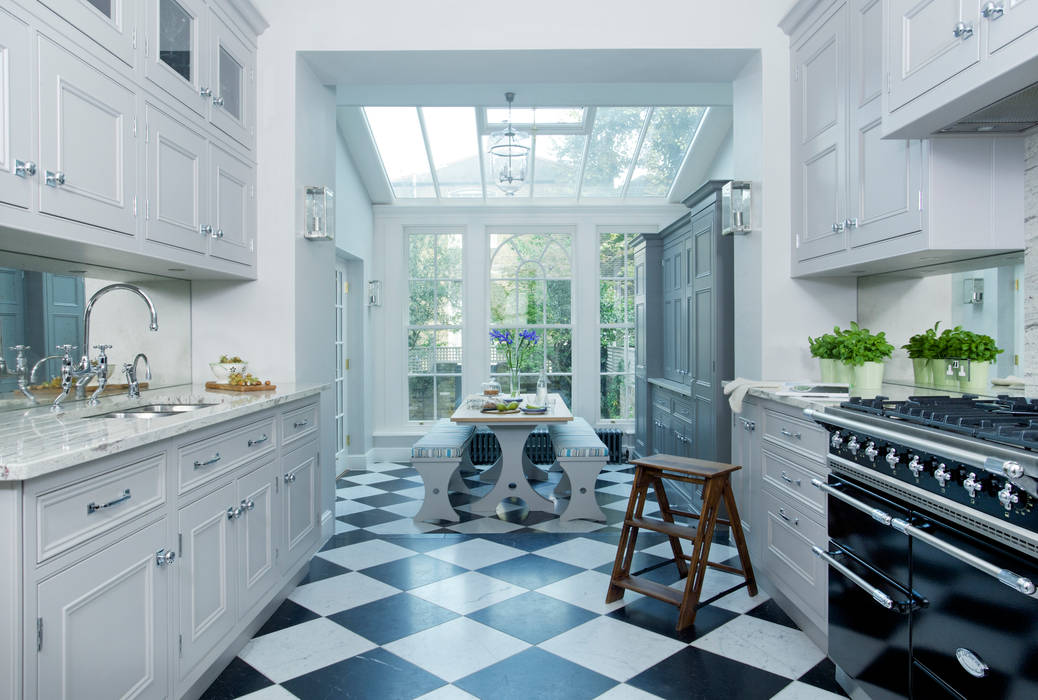 Chelsea Kitchen, Lewis Alderson Lewis Alderson Кухня в классическом стиле