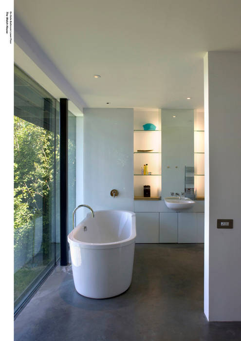 Welch House, The Manser Practice Architects + Designers The Manser Practice Architects + Designers Modern style bathrooms