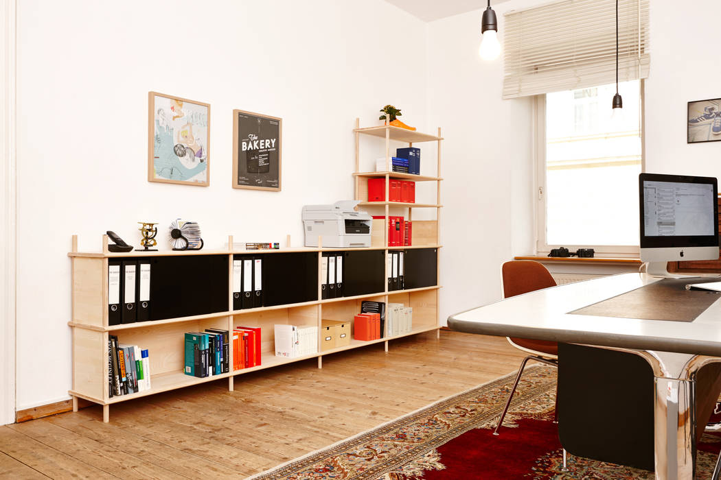  в современный. Автор – Neuvonfrisch - Möbel und Accessoires, Модерн   