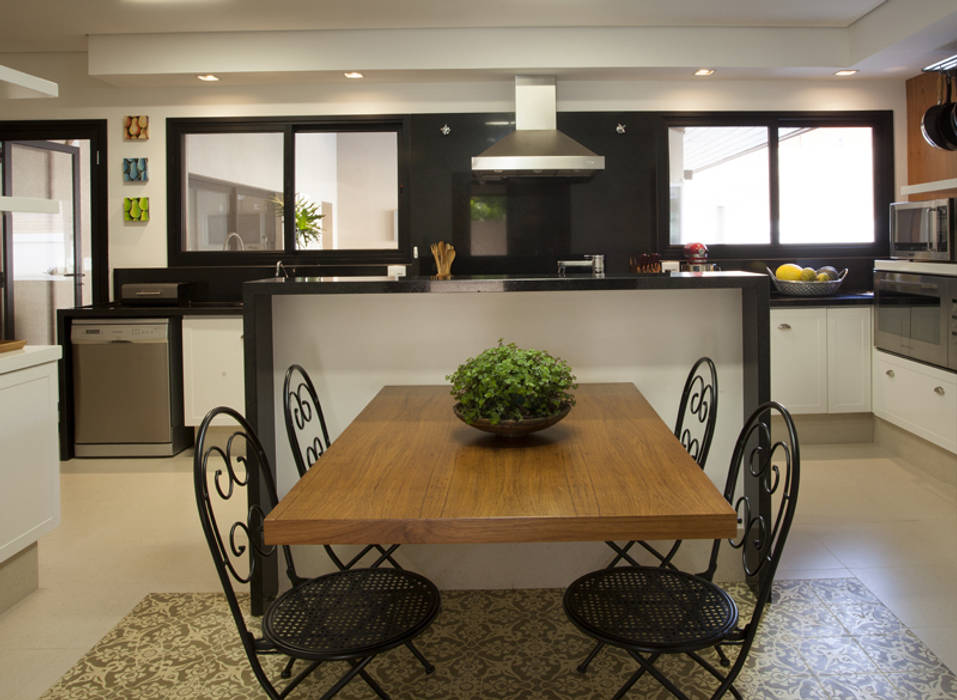 Residência Vale do Itamaracá, Cria Arquitetura Cria Arquitetura Rustic style kitchen