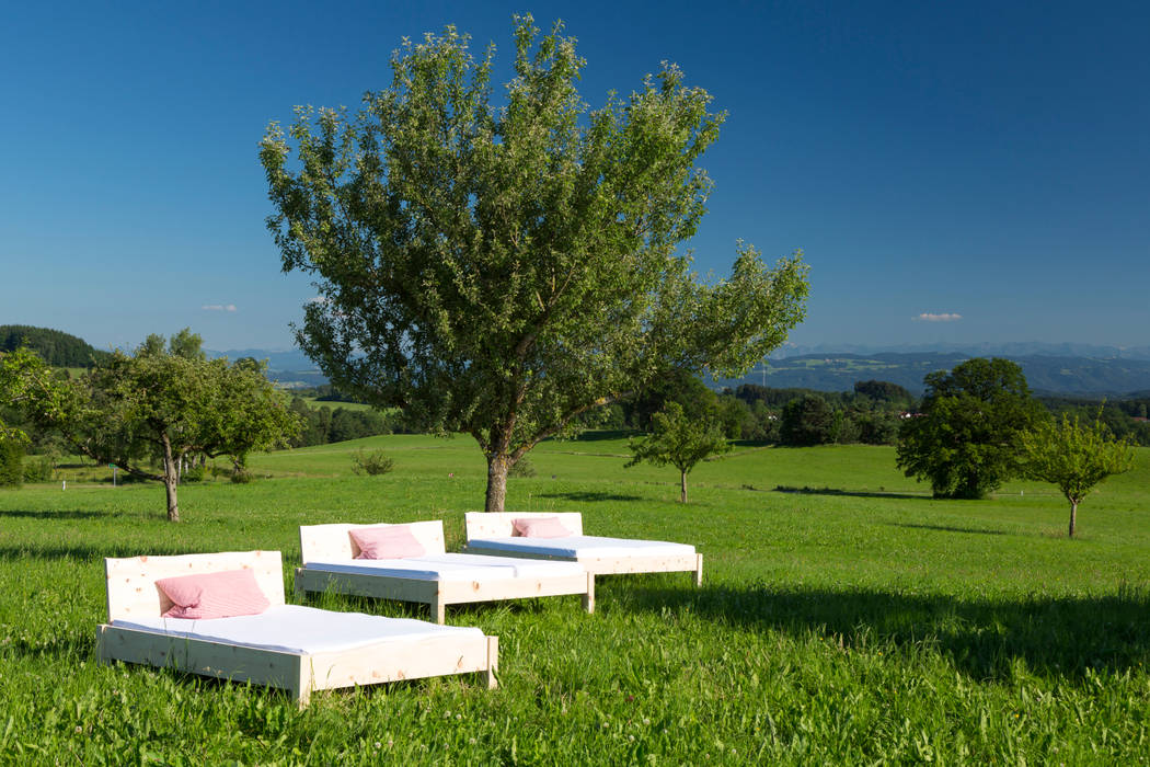 Ein Bett im Kornfeld!, Schreinerei Haas Mathias Schreinerei Haas Mathias Modern Bedroom Beds & headboards