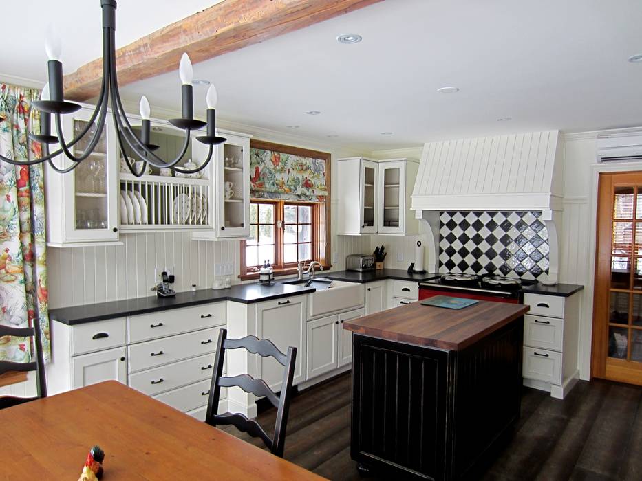 Country Farmhouse, Kathryn Osborne Design Inc. Kathryn Osborne Design Inc. Eclectic style kitchen