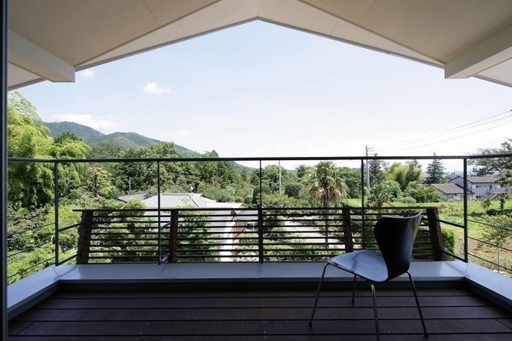 Yokono ARC, 平林繁・環境建築研究所 平林繁・環境建築研究所 Balcon, Veranda & Terrasse modernes