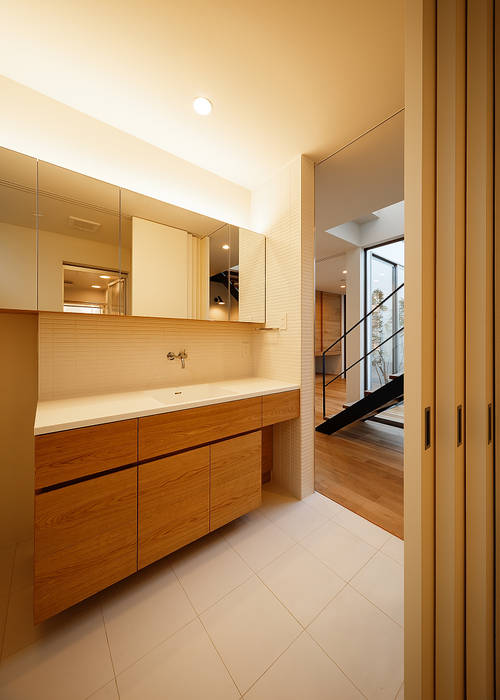 wrap 一級建築士事務所haus 北欧スタイルの お風呂・バスルーム