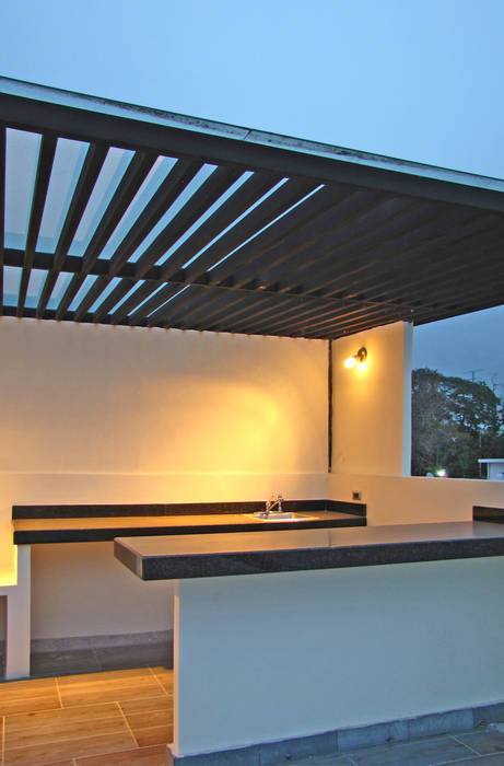 Vista Exterior- Roof Garden homify Balcones y terrazas modernos