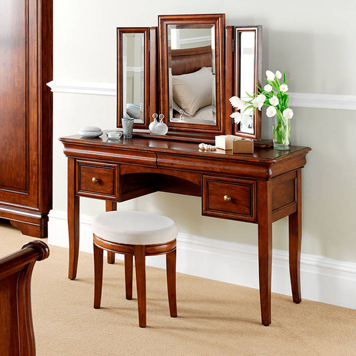 Furniture, CROWN FRENCH FURNITURE CROWN FRENCH FURNITURE Modern style bedroom Dressing tables