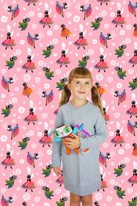 Flower Girls - Wallpaper - Pink Sas and Yosh Modern walls & floors Wallpaper