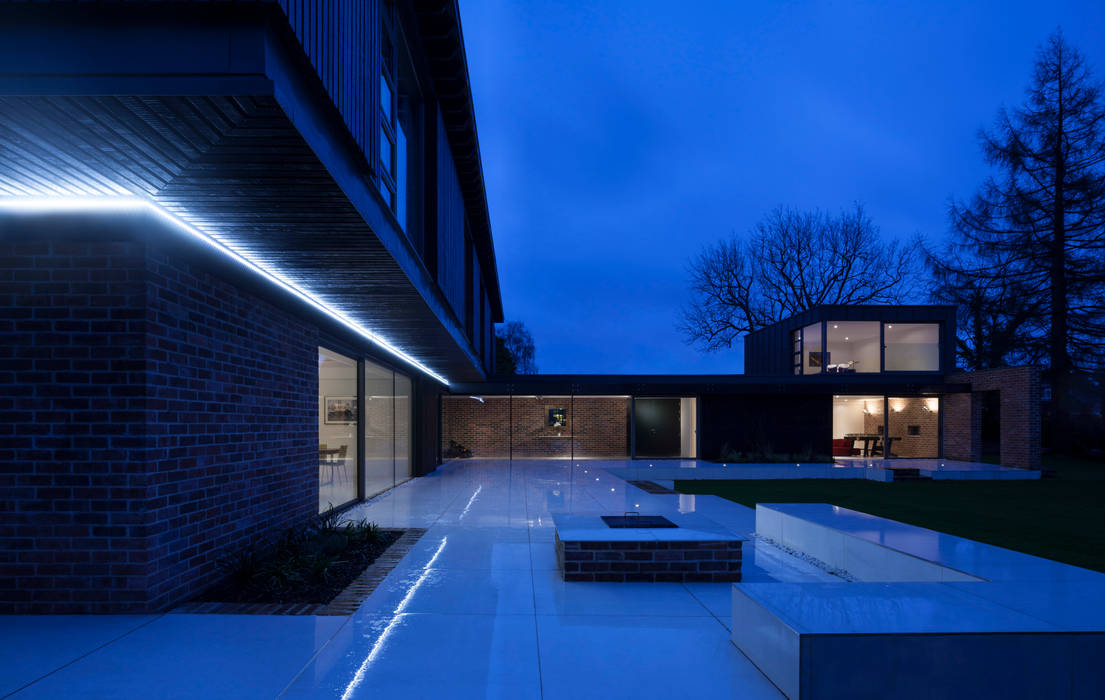 A Dreamy Private House Project in Cardiff, LOYN+CO ARCHITECTS LOYN+CO ARCHITECTS
