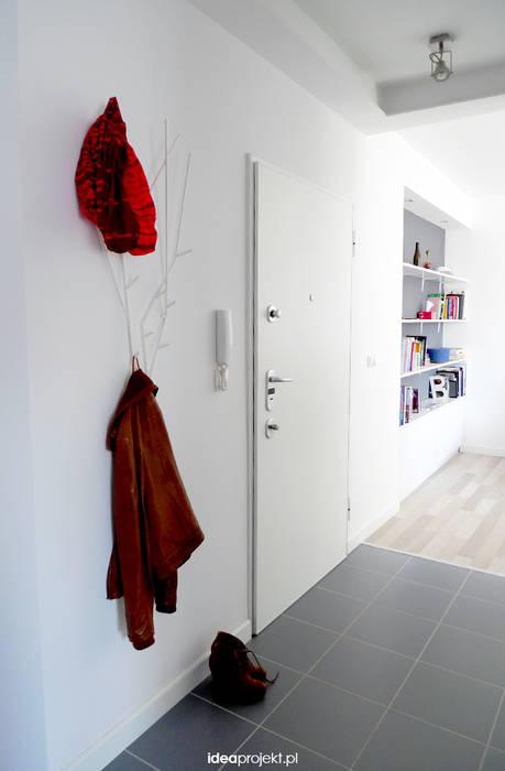44m2 dla dwójki!, idea projekt idea projekt Scandinavian style corridor, hallway& stairs