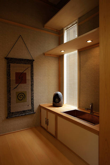 プロバンス風住宅(富津), 有限会社タクト設計事務所 有限会社タクト設計事務所 Asian style bedroom