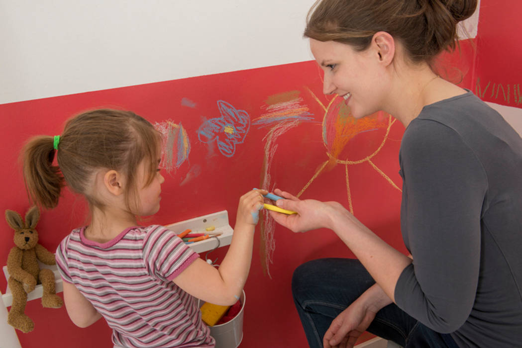 Kinderzimmerwand mit bunter Kreide kreativ gestalten homify Ausgefallene Kinderzimmer