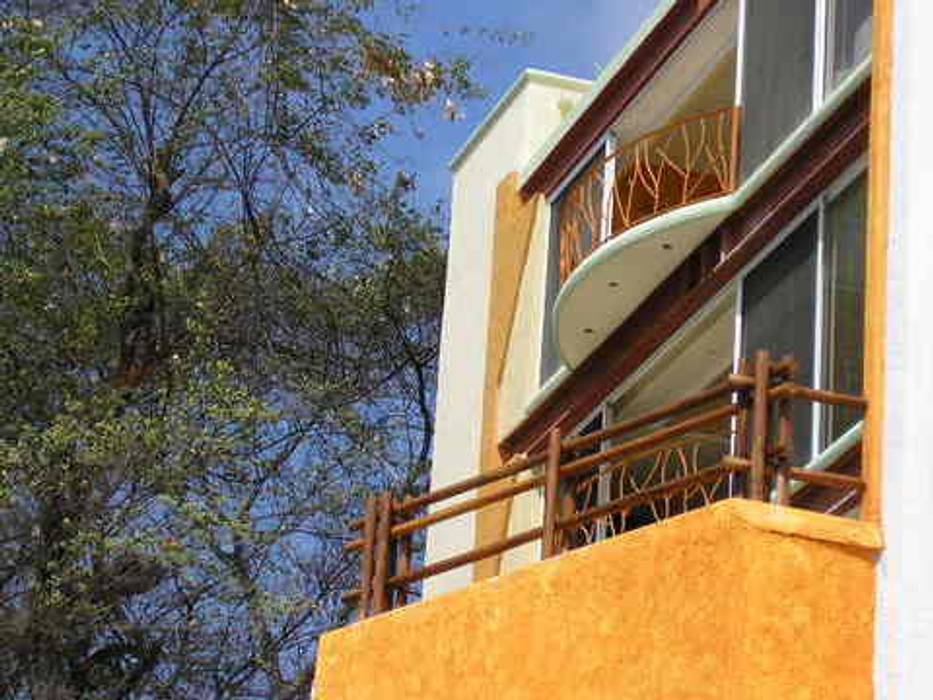 Vista de la Fachada PATIO MEXICANO Casas tropicales