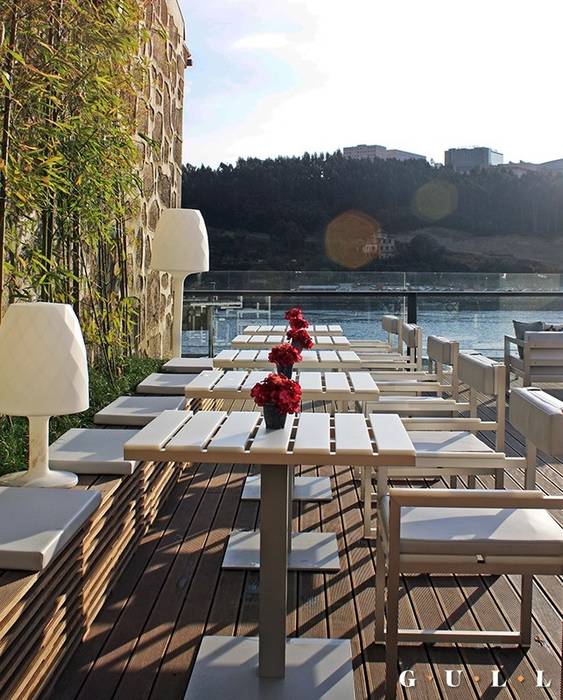 GULL RESTAURANTE PORTO, Filipa Cunha Interiores Filipa Cunha Interiores 商業空間 レストラン