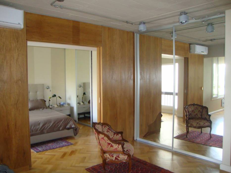 dormitorio después de intervención sector vestidor Hargain Oneto Arquitectas