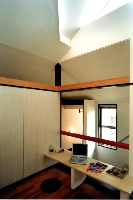 寝室 有限会社加々美明建築設計室 オリジナルスタイルの 寝室 紙