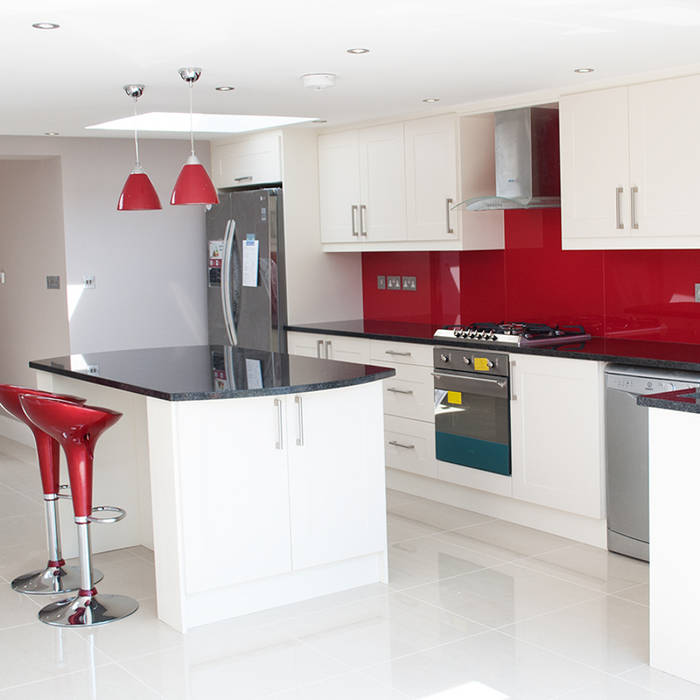 The Cranford Refurb homify Modern kitchen