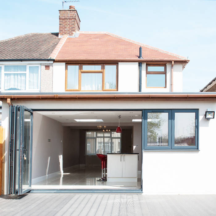 The Cranford Refurb homify Modern balcony, veranda & terrace