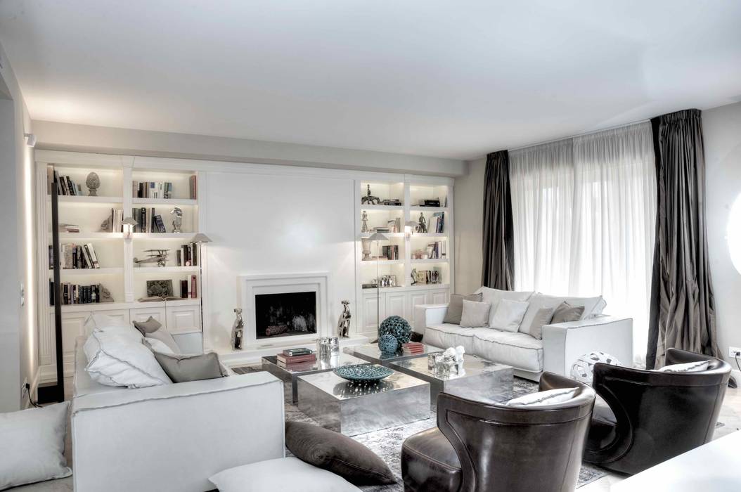 "White Without Time", Ernesto Fusco Interior Designer Ernesto Fusco Interior Designer Salas de estilo moderno Madera Acabado en madera bookcase,eclettico,luxury home,sitting room,leving,fireplace,baxter,timeless,wood panel wall