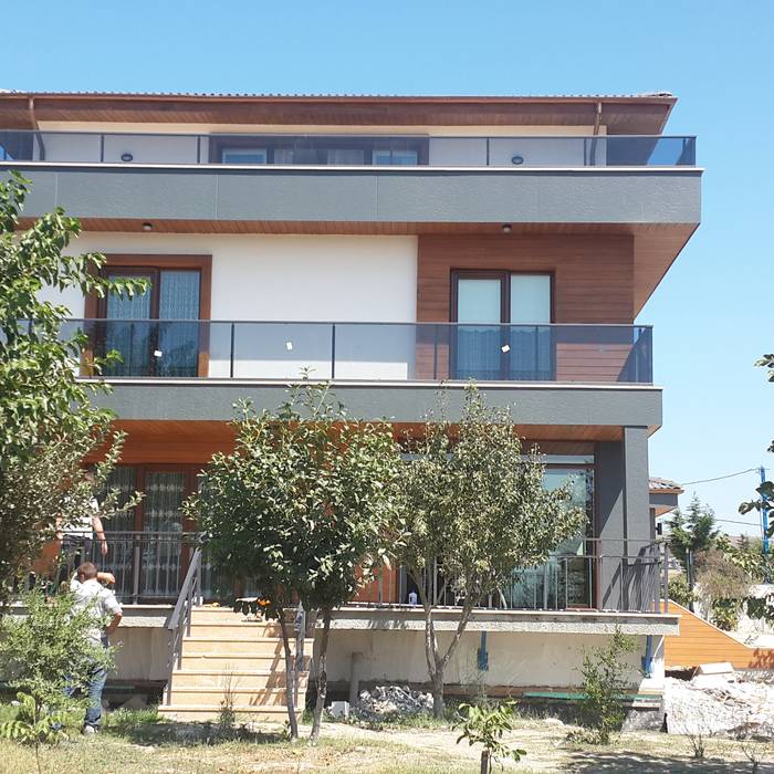 Görgülü villasi CANSEL BOZKURT interior architect Modern Balkon, Veranda & Teras