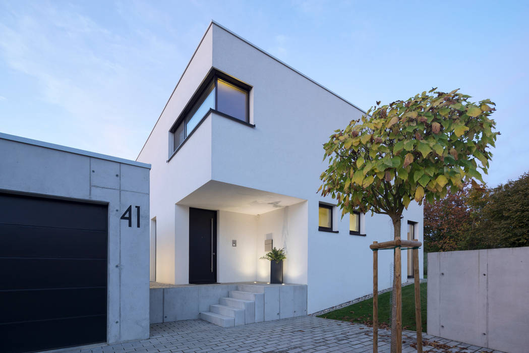 Einfamilienhaus KN08 auf dem Schurwald, Schiller Architektur BDA Schiller Architektur BDA Casas modernas: Ideas, imágenes y decoración