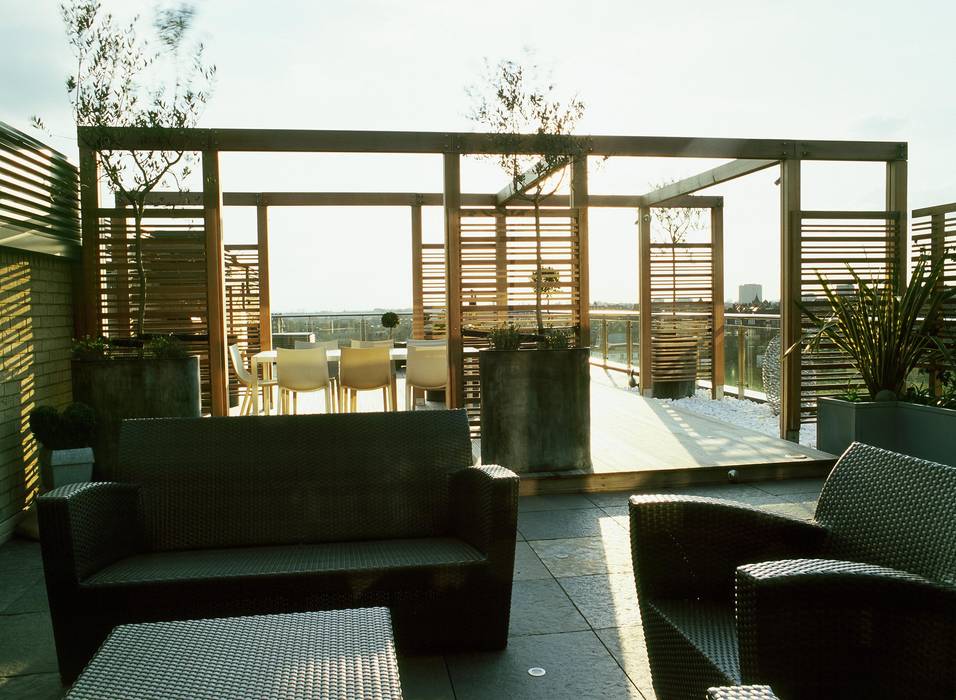 A city roof terrace, Hampstead, Bowles & Wyer Bowles & Wyer Балкон и терраса в стиле модерн