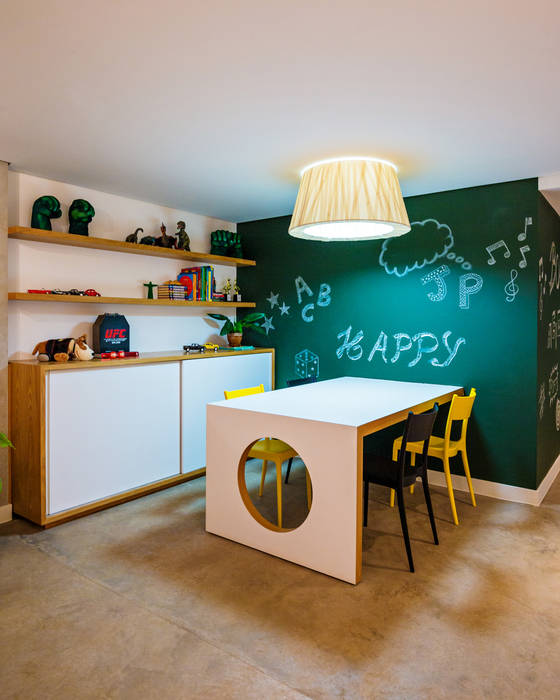 Casa Bali, IE Arquitetura + Interiores IE Arquitetura + Interiores Quarto infantil moderno