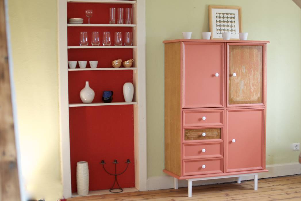 Rho 08, schrank: wohnzimmer von rho 17 | homify Rho 08, schrank: wohnzimmer von rho 17 | homify