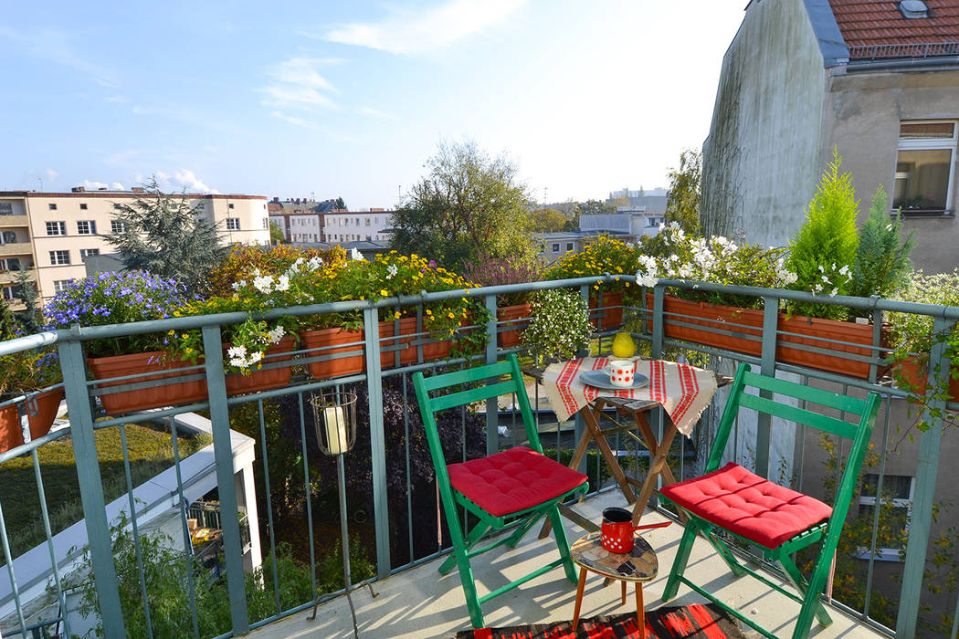 Einrichten mit Vintage - Mein eigenes Zuhause, Mighty Vintage Mighty Vintage Ausgefallener Balkon, Veranda & Terrasse