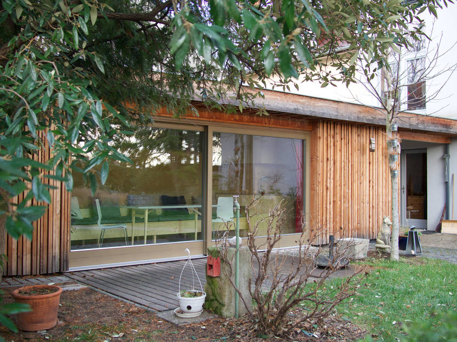 Wohnen im garten moderne häuser von architektur hitthaler modern homify