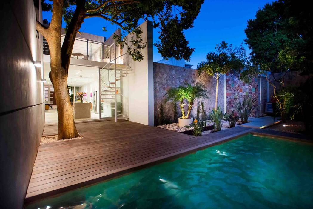B + H 45 , HPONCE ARQUITECTOS HPONCE ARQUITECTOS Moderne Pools