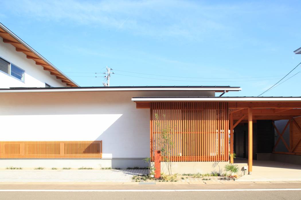 上新庄の家, haws建築設計事務所 haws建築設計事務所 Casas escandinavas Madera Acabado en madera