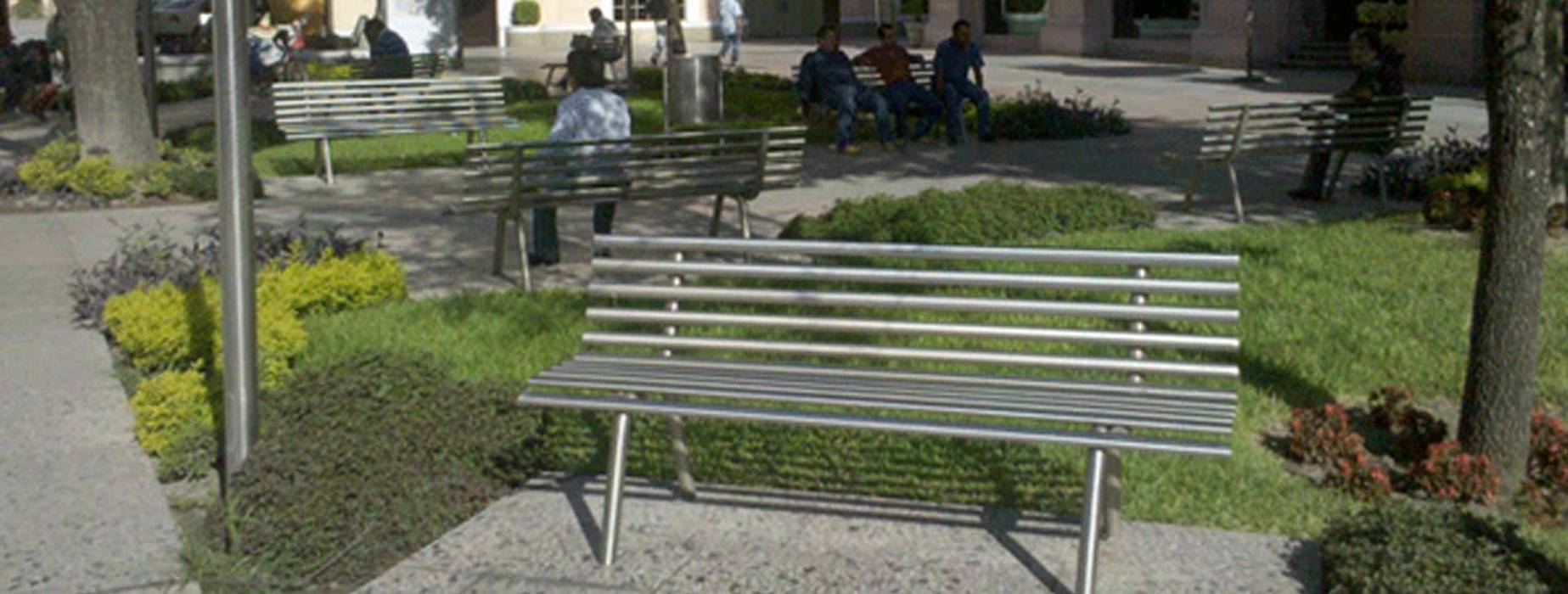 Remodelación de la Plaza Hidalgo, Nacional de Bancas Nacional de Bancas Jardines modernos