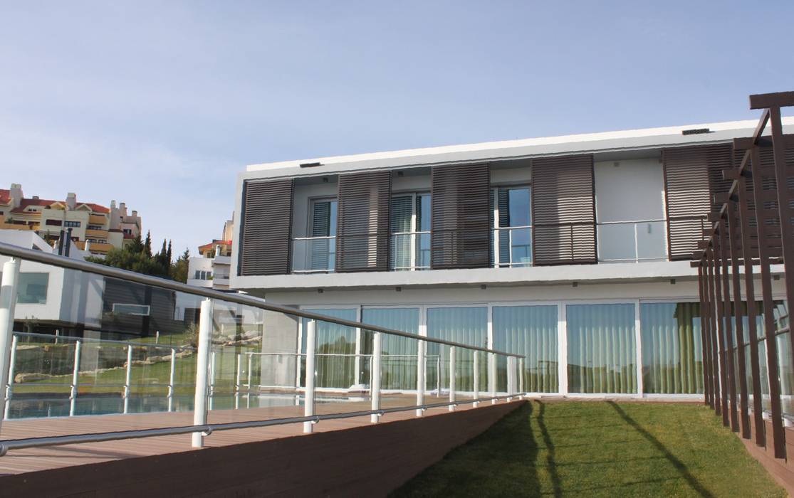 área de piscina Getin - Architecture and Interior design Casas modernas