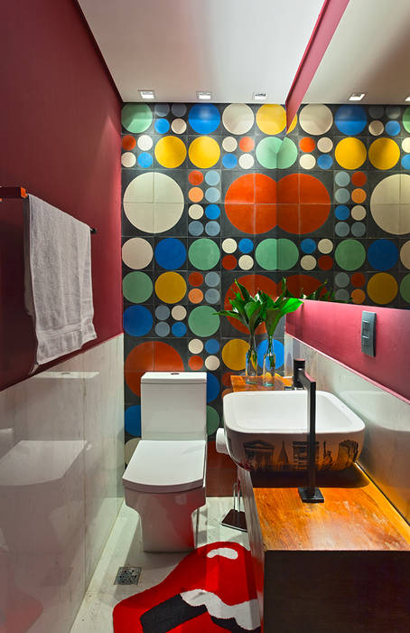 homify Modern style bathrooms