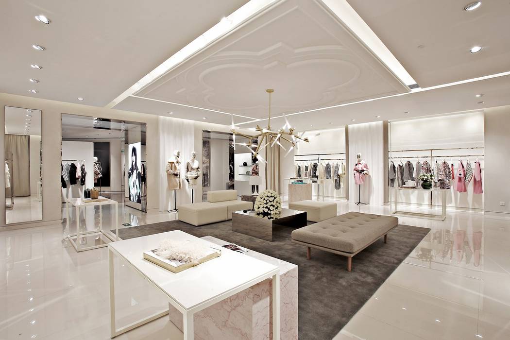 Illuminazione per il Flag Ship Store di Diamond a Pechino, Rossi Lighting Design Rossi Lighting Design Paredes e pisos clássicos