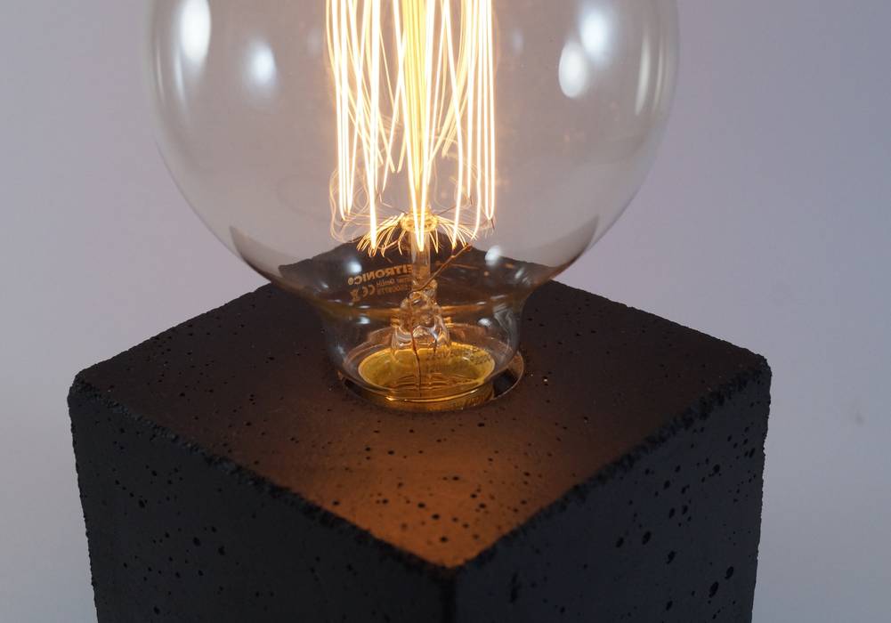 ​Betonlampe. Tischlampe. "cubo/black", Uniikat.de Uniikat.de ห้องนอนเด็ก หิน ไฟห้องนอนเด็ก