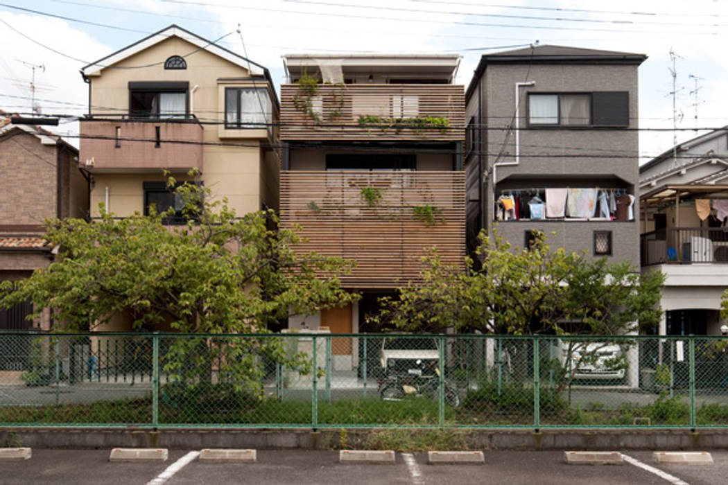 テレコハウス, 藤森大作建築設計事務所 藤森大作建築設計事務所 Casas ecléticas