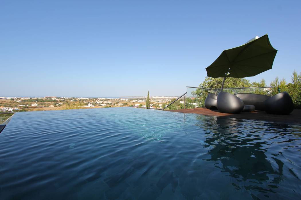 Casa Madeira, Riscos & Atitudes, Lda Riscos & Atitudes, Lda Modern Pool Slate