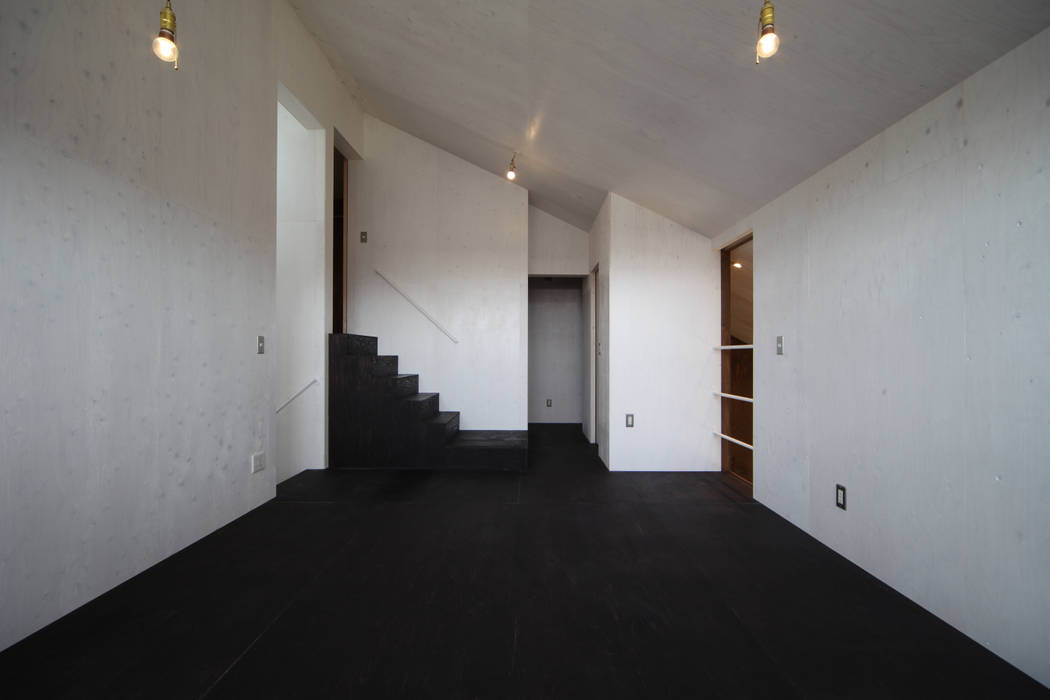 東谷の家, 加門建築設計室 加門建築設計室 Salas multimedia de estilo moderno