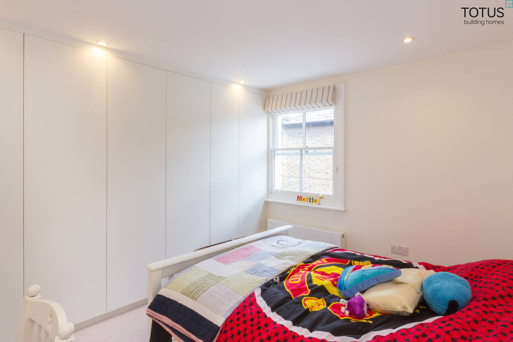 Extension and renovation, Wimbledon SW19, TOTUS TOTUS Modern style bedroom