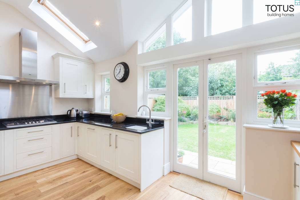 Loft Conversion, Sheen SW14, TOTUS TOTUS Modern kitchen