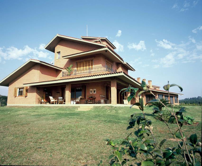 CASA DE FAZENDA, IDALIA DAUDT Arquitetura e Design de Interiores IDALIA DAUDT Arquitetura e Design de Interiores บ้านและที่อยู่อาศัย