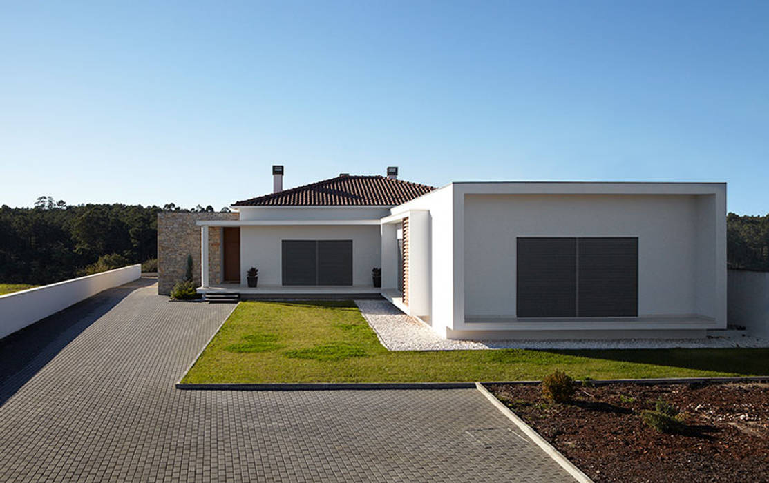 Casa Neves, CS Coelho da Silva SA CS Coelho da Silva SA Casas de estilo moderno