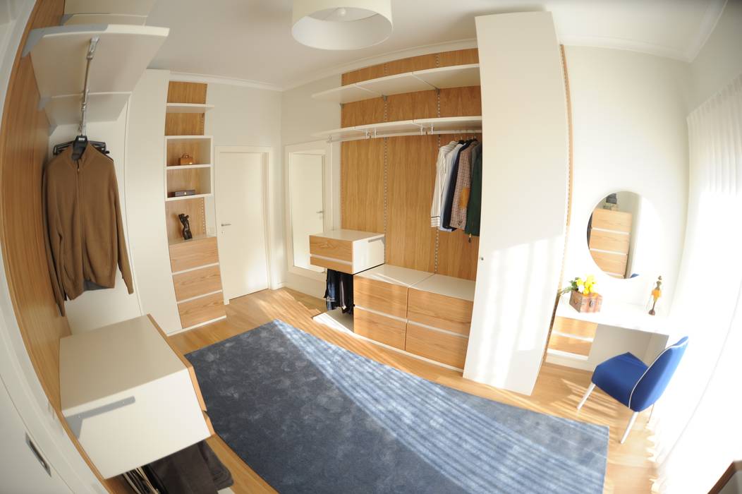 homify Modern Dressing Room