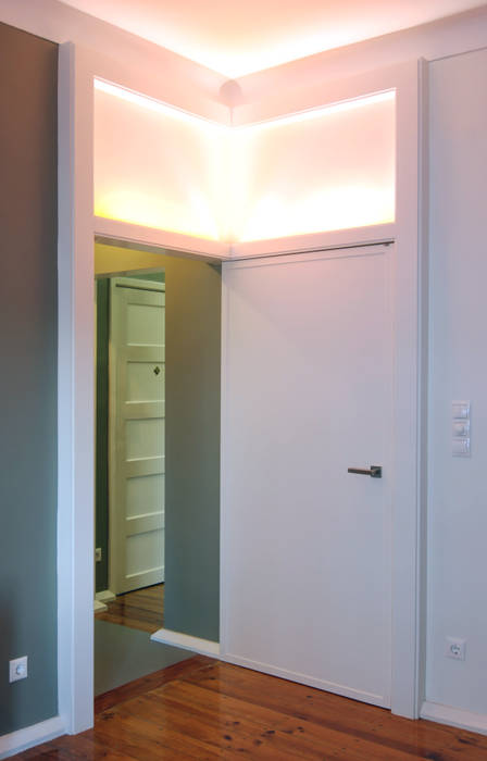 Portas e janelas ecléticas por BL Design Arquitectura e Interiores Eclético