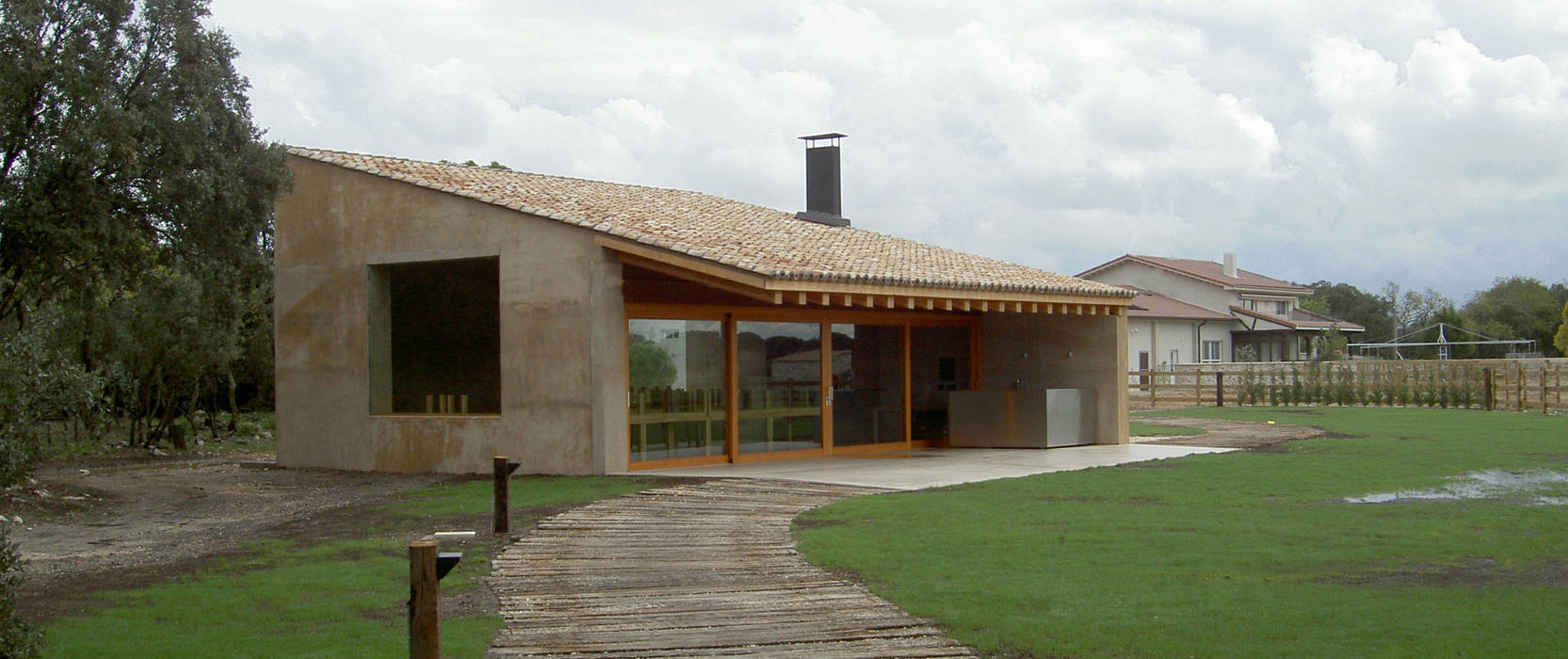 Finca de recreo Montebayón Ignacio Quemada Arquitectos Casas estilo moderno: ideas, arquitectura e imágenes Madera Acabado en madera