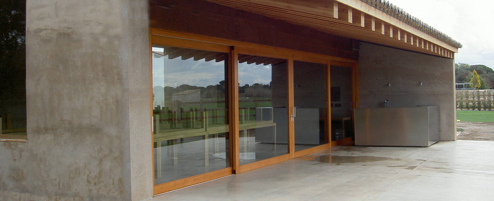 Finca de recreo Montebayón Ignacio Quemada Arquitectos Puertas y ventanas de estilo moderno Madera Acabado en madera